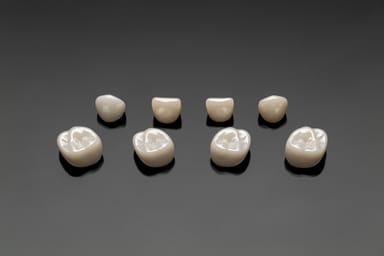 Acero Crowns Z1