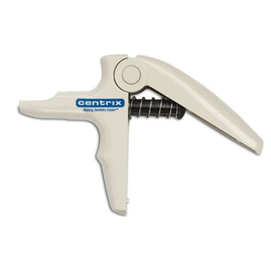 Snub Nose Snap-Fit Syringe